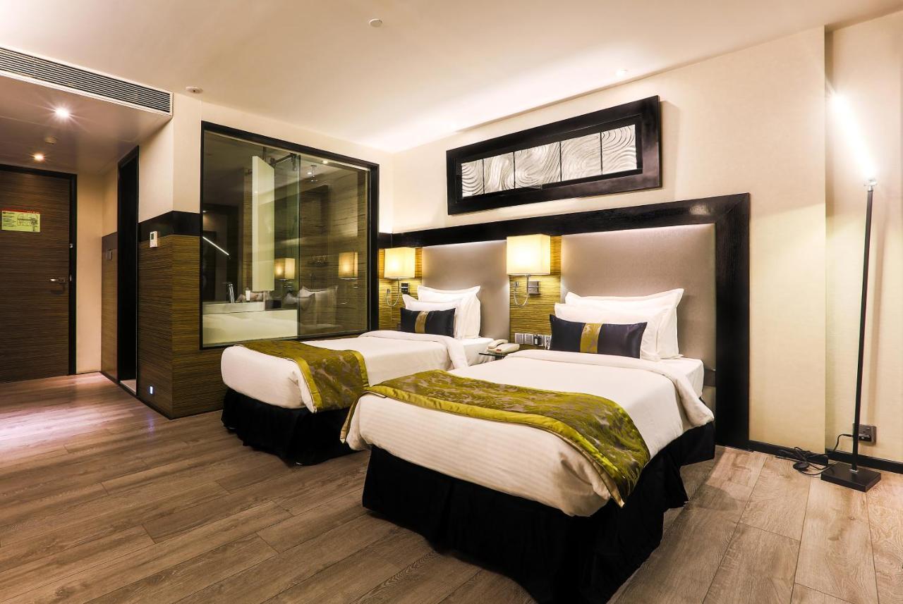 מומביי The Empresa Hotel מראה חיצוני תמונה
