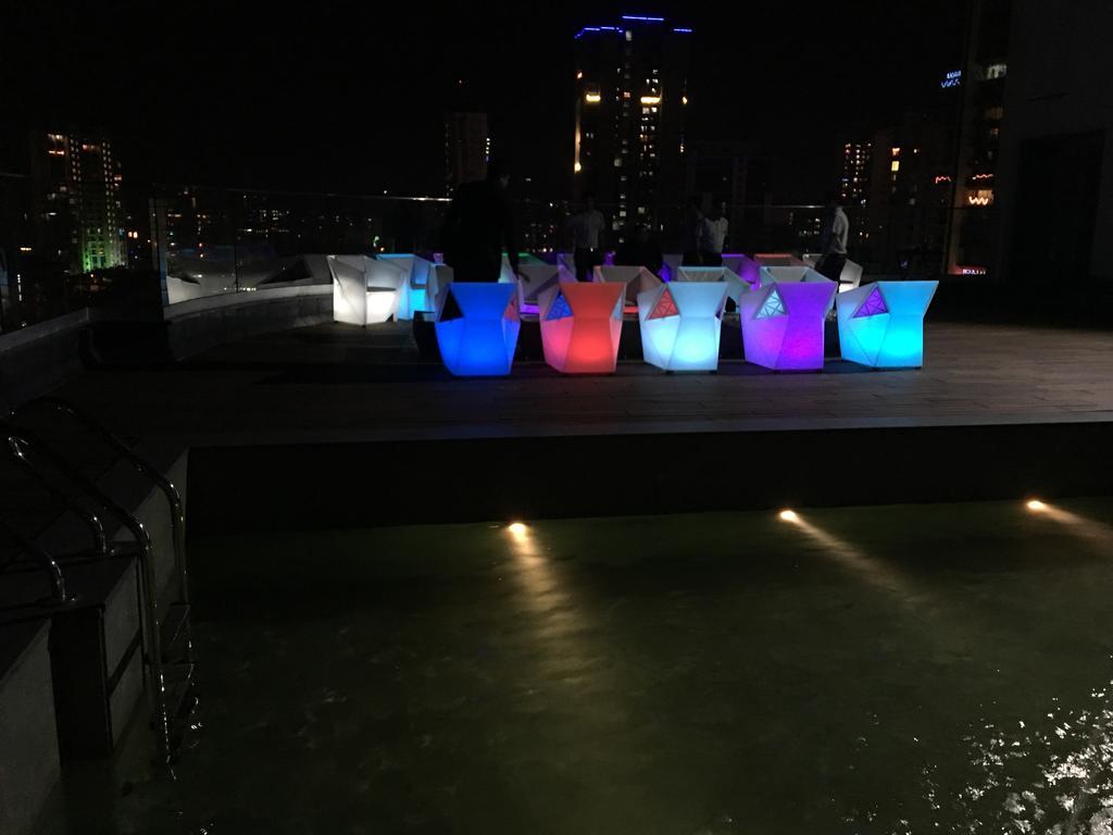מומביי The Empresa Hotel מראה חיצוני תמונה