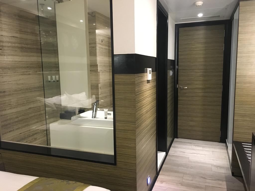 מומביי The Empresa Hotel מראה חיצוני תמונה