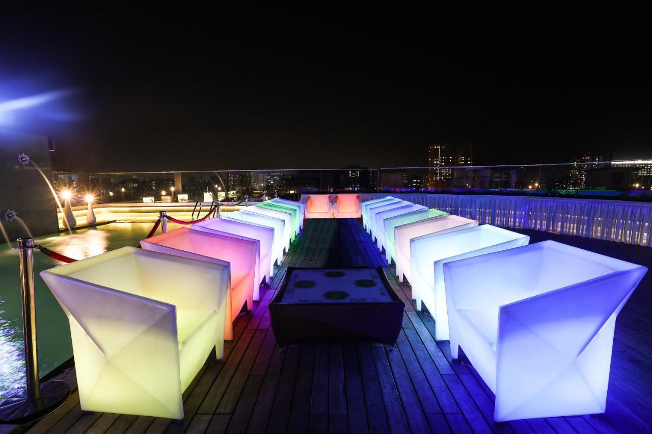 מומביי The Empresa Hotel מראה חיצוני תמונה